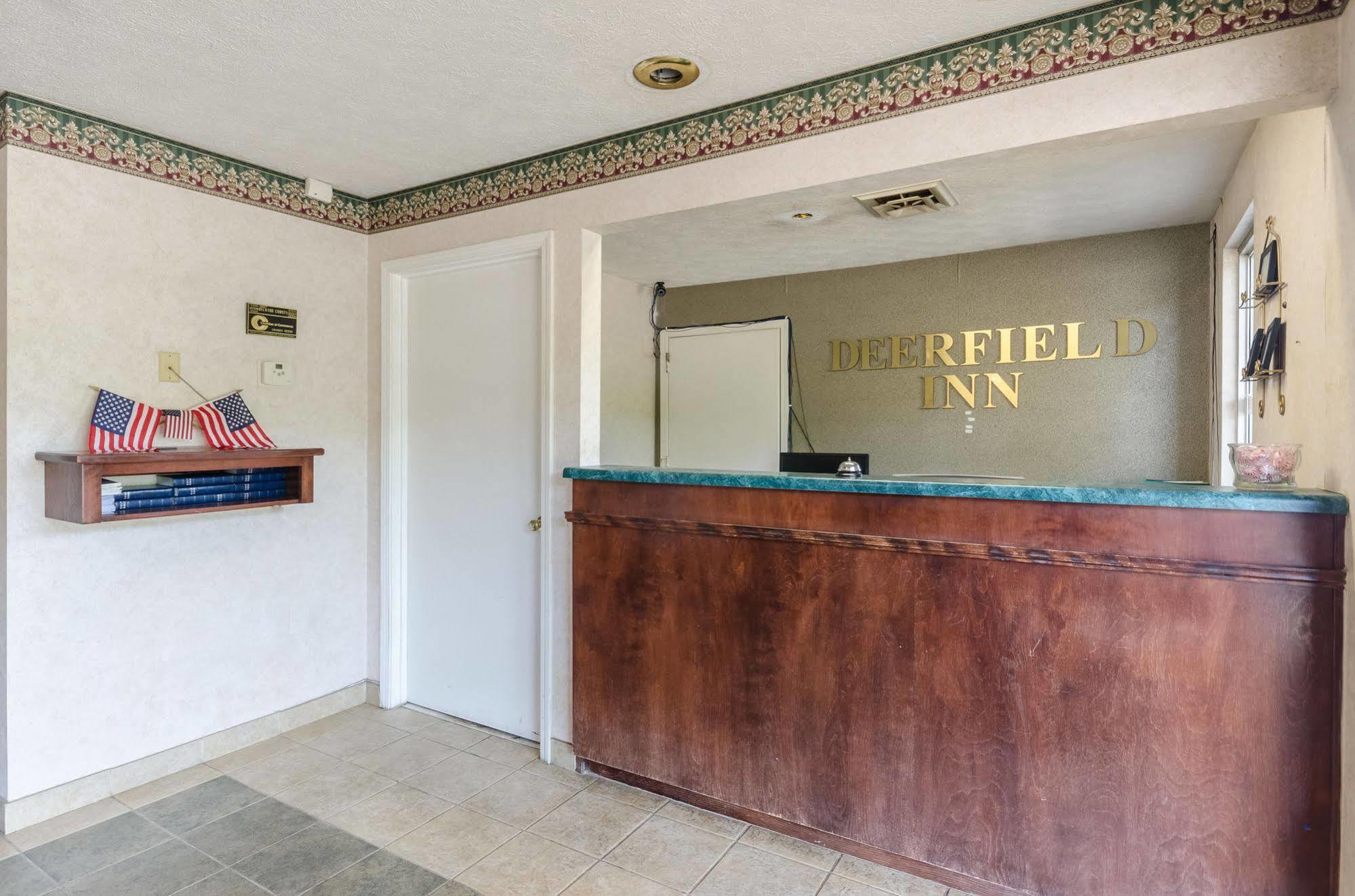 Parsons Deerfield Inn מראה חיצוני תמונה