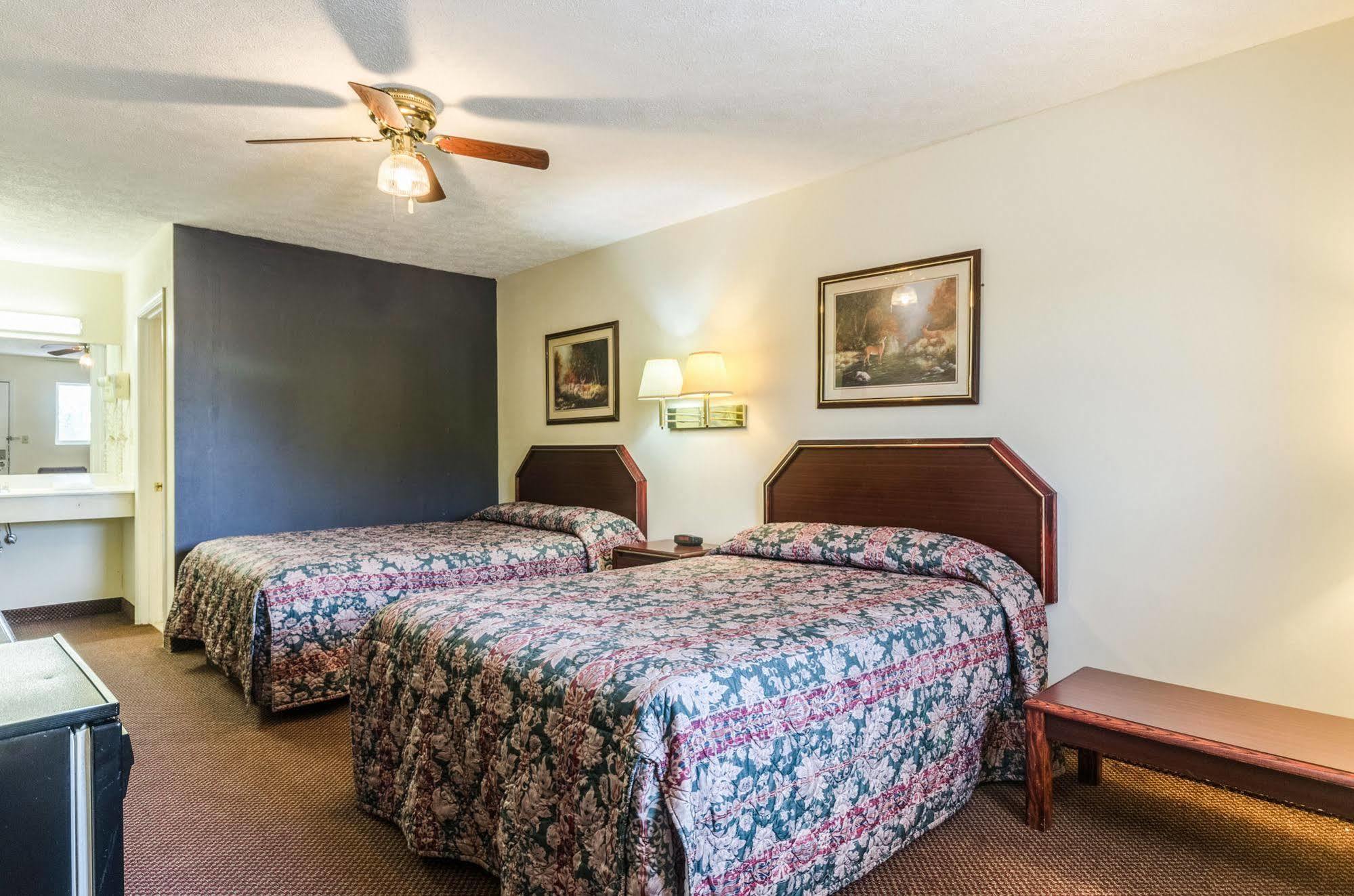 Parsons Deerfield Inn מראה חיצוני תמונה