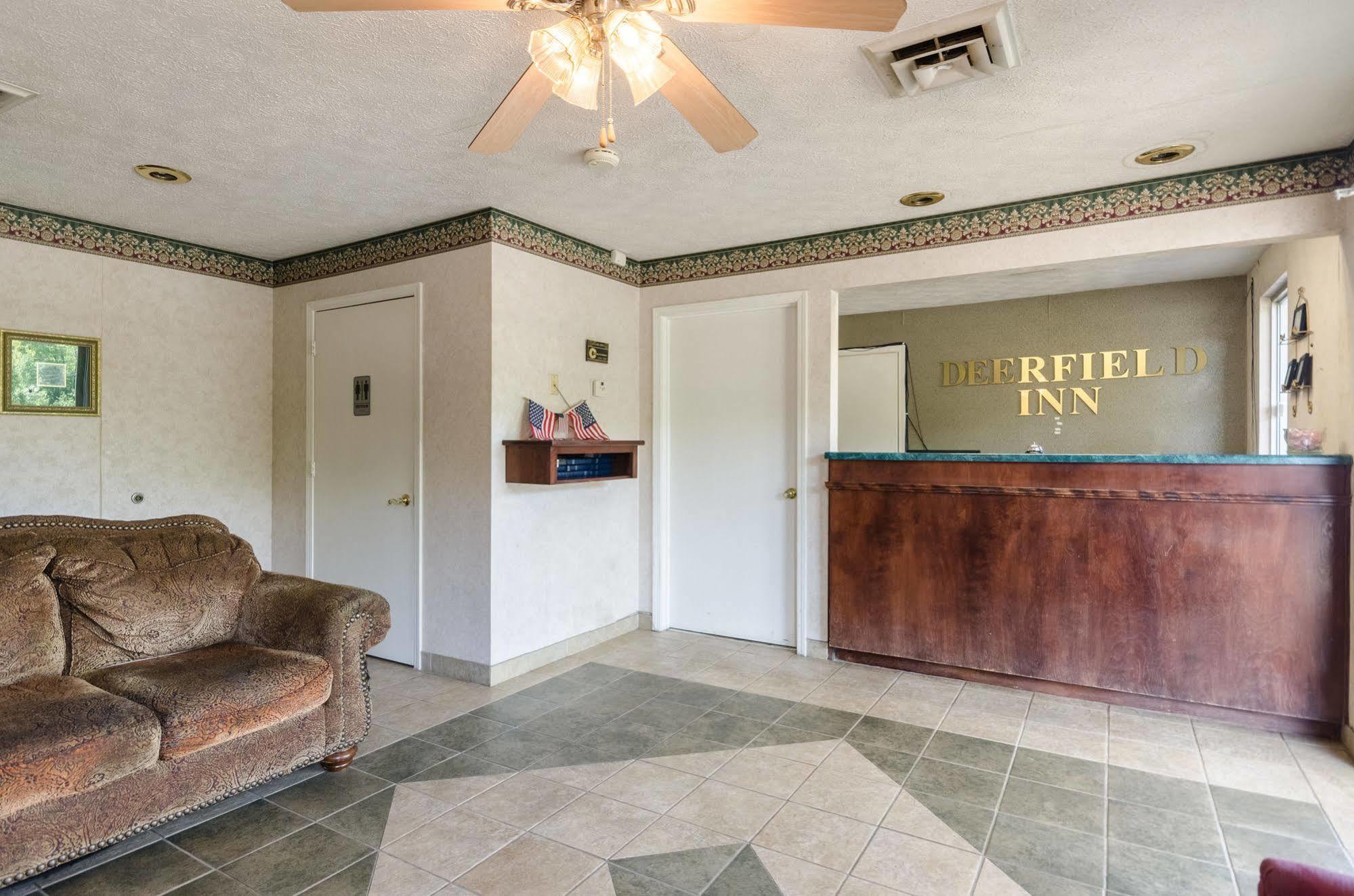 Parsons Deerfield Inn מראה חיצוני תמונה